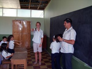 costa-rica-teaching-english-8