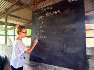 ghana-teaching-gallery-8-min