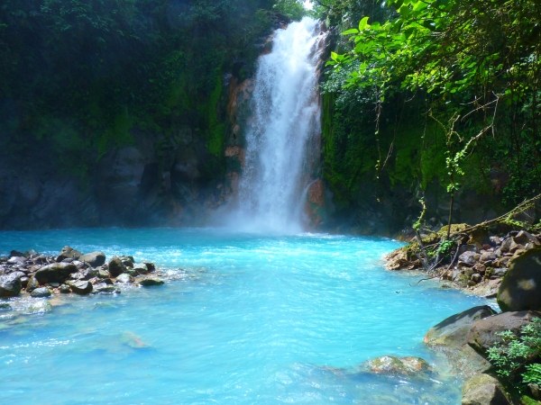 rio-celeste-blue-waterfal